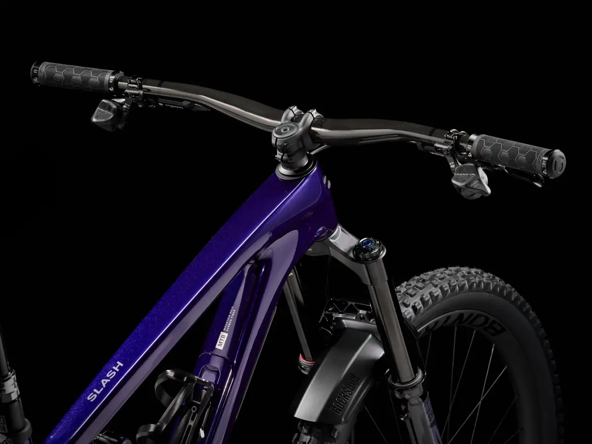 Trek Slash 9.9 X0 AXS T-typ Gen 6 - Bild 3